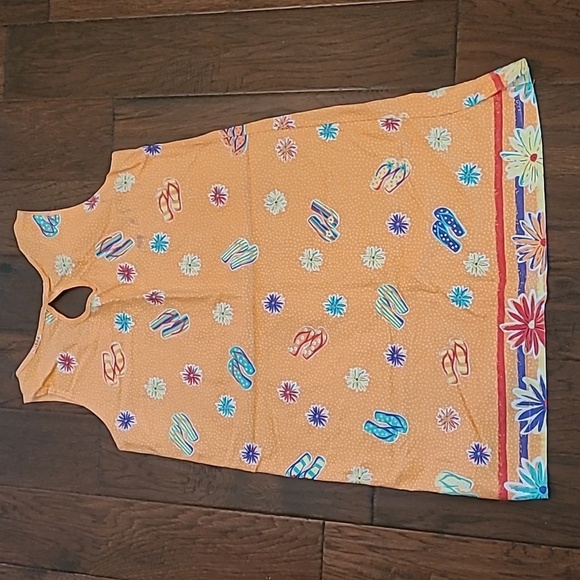 💥3for$12💥 On White women's swimsuit cover-up with Flip-Flop Print size Medium - Picture 2 of 7